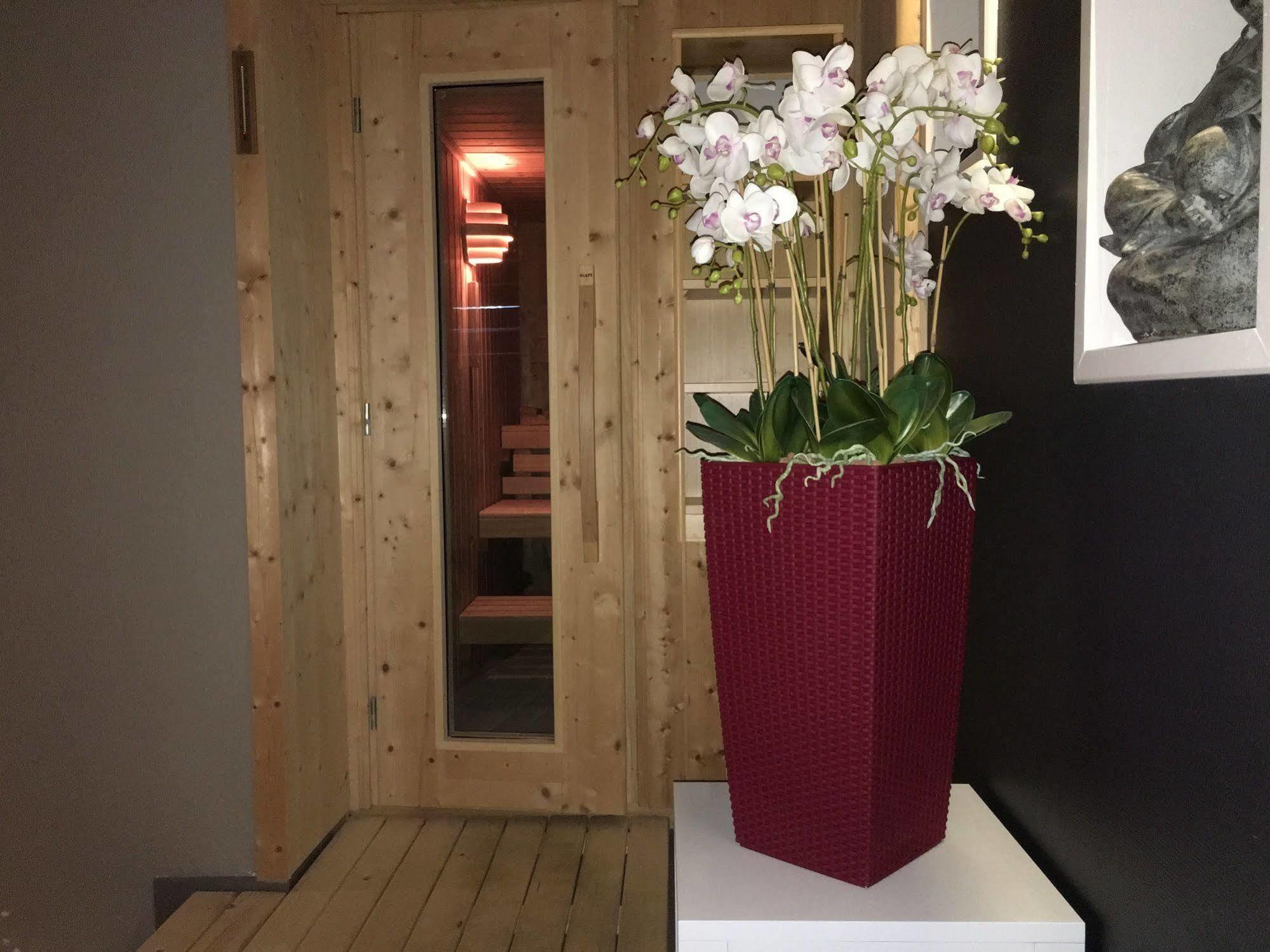 Hotel30 - Adults Only Annenheim Buitenkant foto
